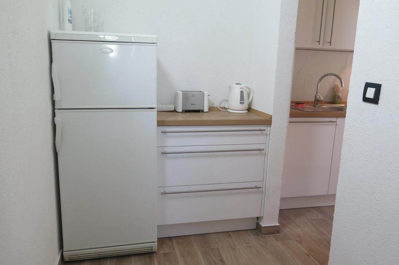 Lumbrela Apartments Starigrad Paklenica Exterior foto
