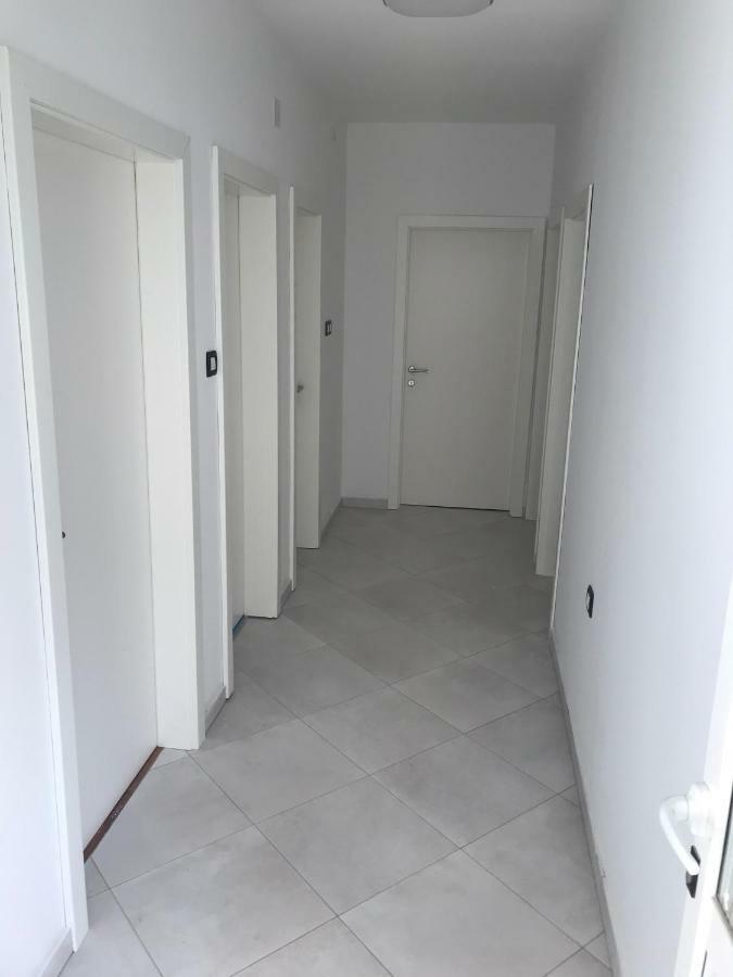 Lumbrela Apartments Starigrad Paklenica Exterior foto